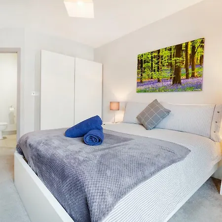 Harbourside Apt-alexander May * Bristol