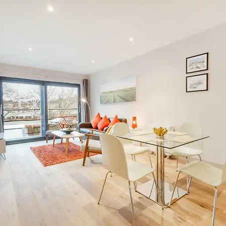 Harbourside Apt-alexander May * Бристоль